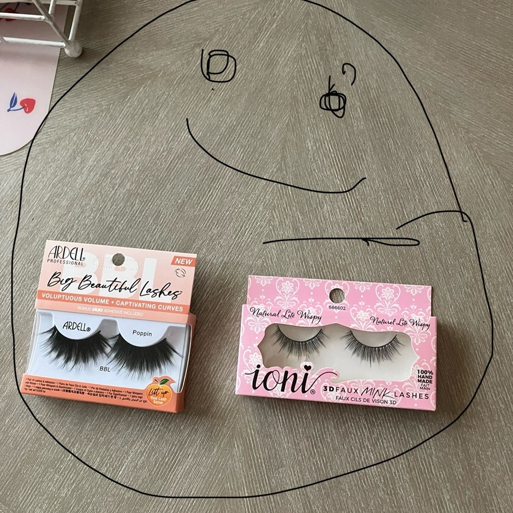 Ioni and BBL False Eyelashes Set